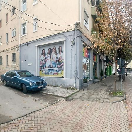 Korca Central Flat Luaran gambar