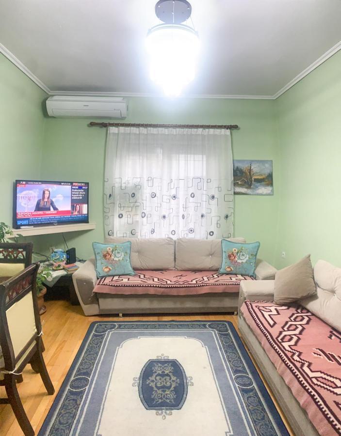 Korca Central Flat Luaran gambar