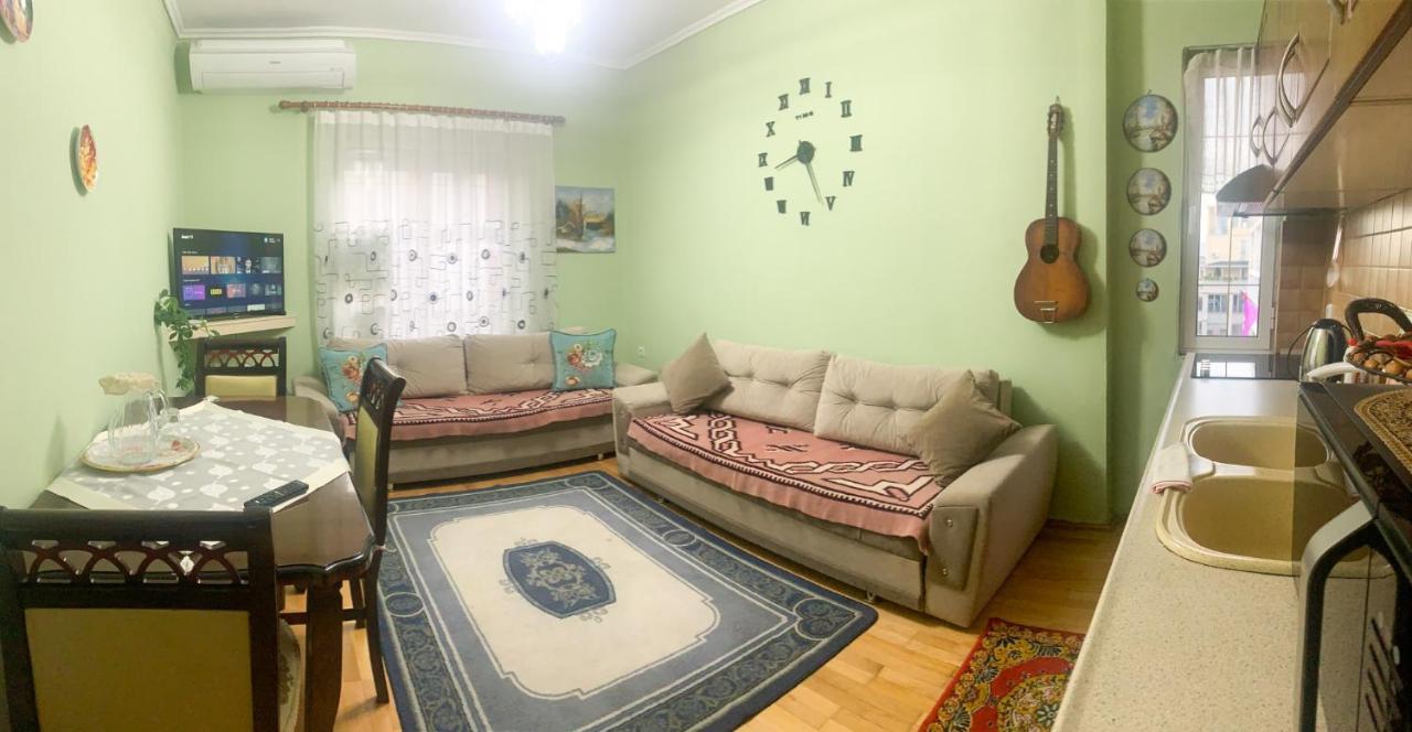Korca Central Flat Luaran gambar